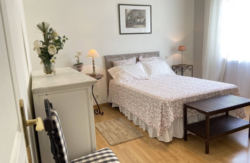 Larroque-sur-l'Osse Bed & Breakfast | 2 Bedrooms private bathroom