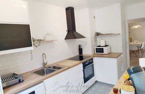 Plaisir Apartment | 2 Bedrooms, Parking & Balcony/Quiet Residence