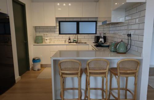 Taman Midah Apartment | 2 bedrooms with PS5 by fireside