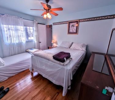Longueuil House | 2 beds in a private room B with a free parking -15 min from downtown
