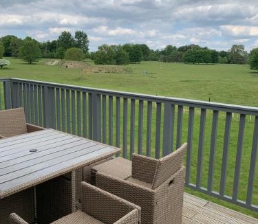 Westbury House | 2 Beechwood at Thoulstone Park