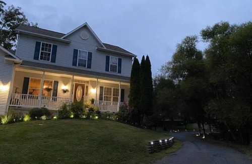 Columbia House | 2 BR/1.5 Bath Basement, Private Entrance & Parking