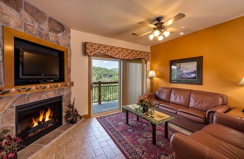 Branson Villa | 2 BR/2.5 BA - Sleeps 8 - Westgate Branson Woods - Premier Elite Villa
