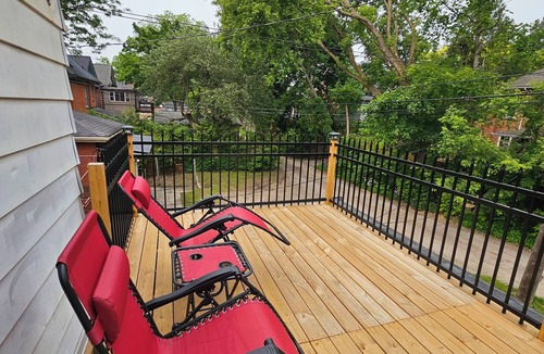 Peterborough House | 2 BR- 2 br Retreat w/King Loft, Near Downtown, Hospital and Sport Arena