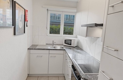 Seefeld Apartment | 2 BR apartment near the lake/city centre D5