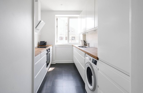 Charlottenlund Apartment | 2-BR apartment w/a balcony in Charlottenlund - 192