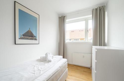Frederiksberg Apartment | 2-BR apartment with a balcony in Frederiksberg - 203