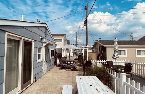 Ocean Beach III Cottage | 2 BR Beach cottage- 1 block from private beach