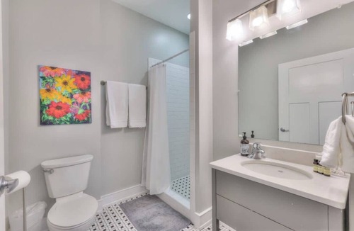 12 South Condo | 2-BR condo in 12 South I Unit 201
