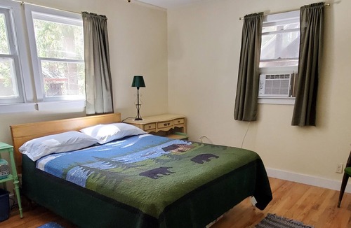 Remsen Cottage | 2 BR COTTAGE ON 25 ACRE LAKEFRONT ESTATE
