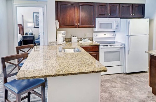 Old Town Alexandria Resort | 2 BR Deluxe, 1285 8 Max, Double- 2, King Bed - 1, Queen Sleeper Sofa , 2Baths