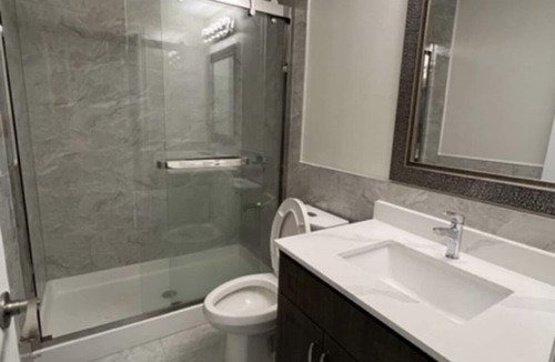 Milton House | 2 BR Exclusive Suite, TV, Free Parking/Wifi