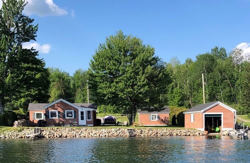 Westmore Cottage | 2 BR Lakeside Cottage on Willoughby Lake - Northeast Kingdom, Vermont