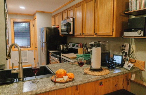 Edray Condo | 2 Br: Powderidge 7 Slopeside Unit