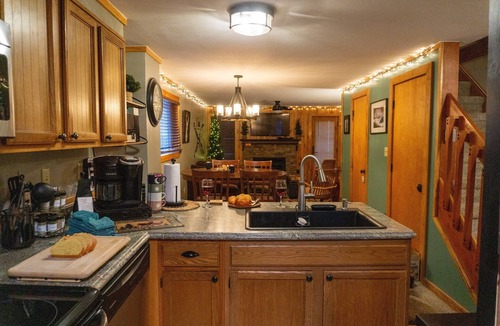 Edray Condo | 2 Br: Powderidge 7 Slopeside Unit