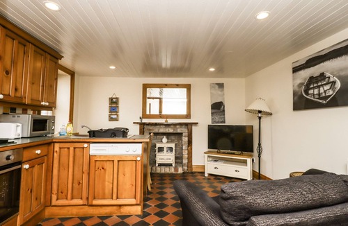 Kirkcudbright Cottage | 2 Burnside Place