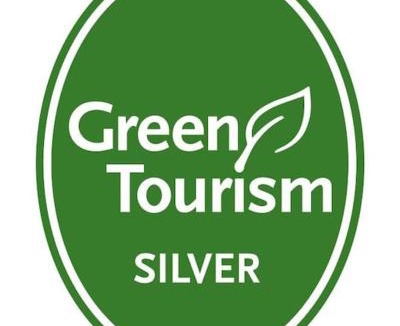 Ambleside Bed & Breakfast | 2 Cambridge Villas B & B