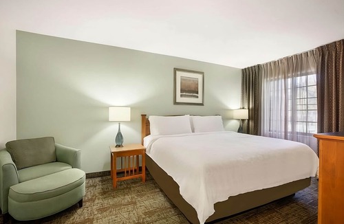 Carmel Mountain Ranch Hotel | 2 Comfortable Units w/Complimentary Breakfast, Near San Diego Attractions