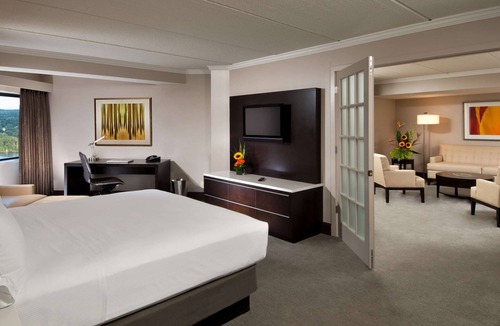 Downtown Albany Hotel | 2 Connecting Suites at a Hotel