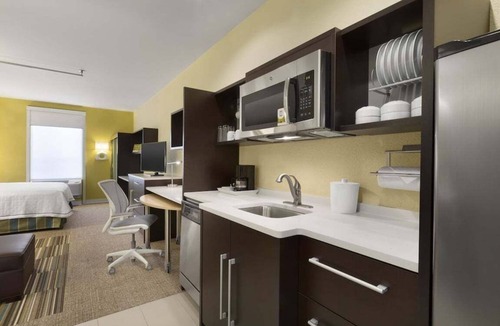 Pasadena Apartment | 2 Connecting Suites at a Hotel