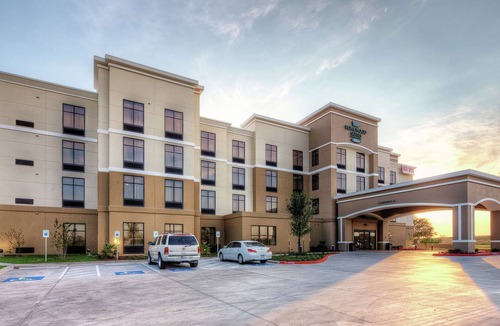 Victoria Apartment | 2 Connecting Suites at a Hotel