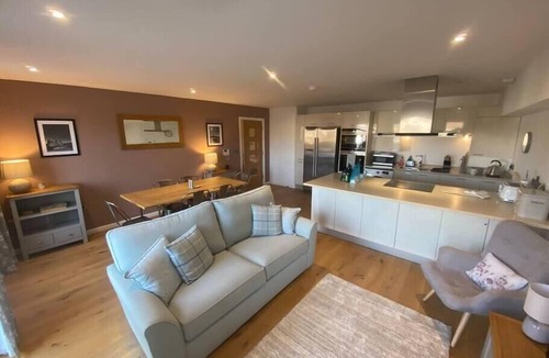 Martlesham Heath Apartment | 2 Deben Wharf, Woodbridge