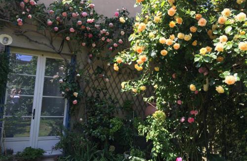 La Fleche Bed & Breakfast | 2 DESCARTES