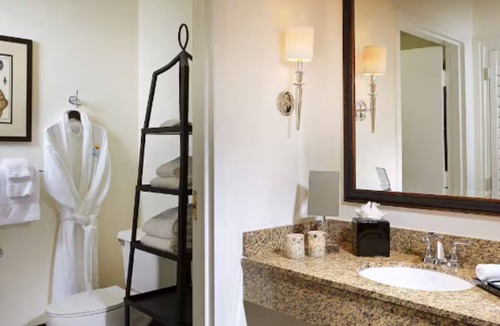 Pelican Bay Hotel | 2 Double City | Inn at Pelican Bay | Breakfast + Beach Ride | 2 Units