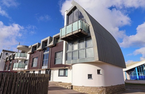West Bay Cottage | 2 Driftwood