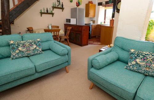 Burgh Island House | 2 Easton Barn