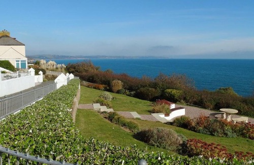 Chillington House | 2 Ella Mews