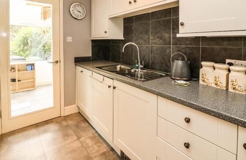 Burton House | 2 Fern Terrace