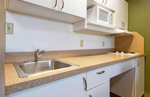 Rochester Apartment | 2 Full Beds | Non-Smoking, Kitchen