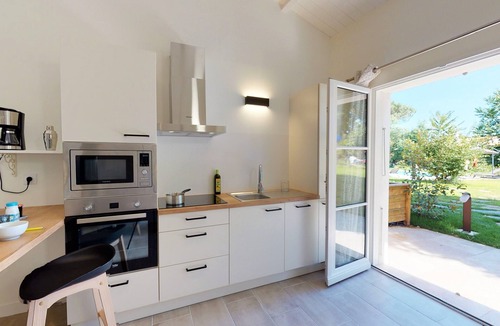 Sainte-Marie-de-Re House | 2 gites in a green setting