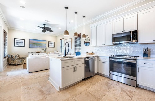 Villa Lago House | 2 Golf Carts ~ Golf Course Views ~ Community Pool