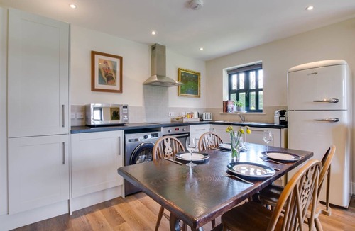 Stansted Cottage | 2 Hilltop Cottages