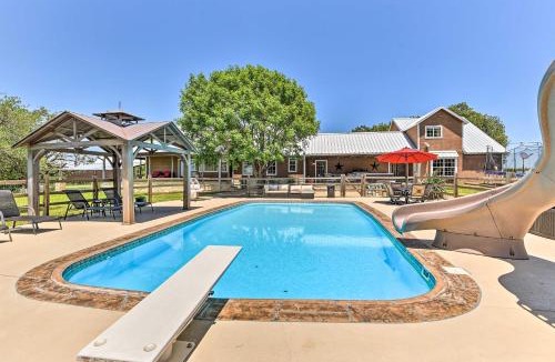 Sunset House | 2 Home Retreat on 29 Acres: ‘Sunset Ranch’