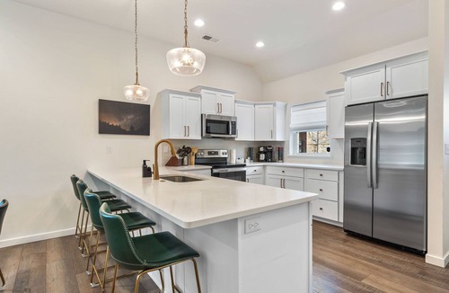 Table Rock House | 2 Homes for Spring Break! Arcade, Decks, LakeViews