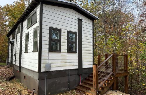 Mentone Apartment | 2 Homes Mentone Getaway - Riverfront & Near Parks