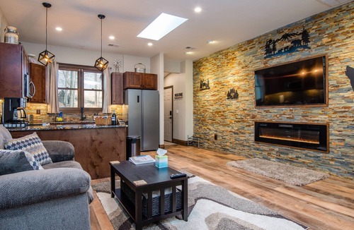 Cripple Creek House | 2 Homes! MTN Views*Hot Tub*Game Room