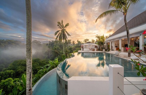 Pejeng Kawan Villa | 2 Infinity Pools Jungle Paradise Luxury Ubud 4BR Villa