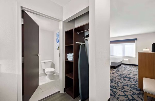 South Baton Rouge Hotel | 2 Inviting Rooms Near Downtown - Ideal for Quiet Spot for Baton Rouge Stays