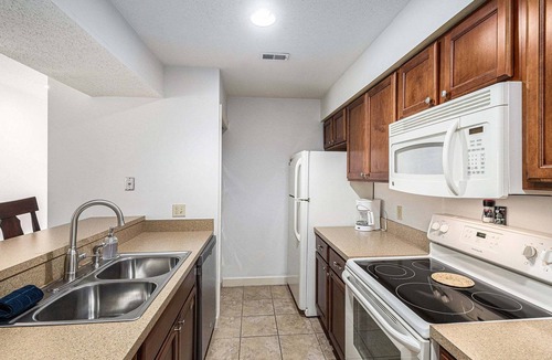 Acme Condo | 2 King BDR with a Loft Golf Course 5569