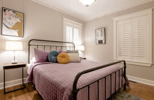 Hanover Place Apartment | 2 KING Beds+ Heated Bathroom Floor + Close to Westport