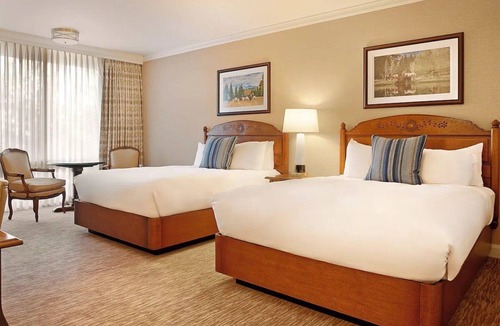 Cheyenne Hotel | 2 King | Little America | High Plains Oasis, Poolside + Golf Lifestyle | 2 Units