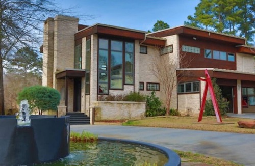 Marshall House | 2 Kings | Chapel | Jet Tub | Elevator | DT 12 mins