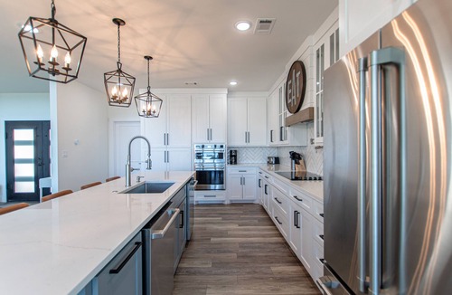 Carolyn Estates House | 2 Large lakehouses -Both can be rented for large groups