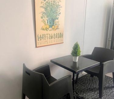 Poitiers Apartment | 2- le chêne rouge