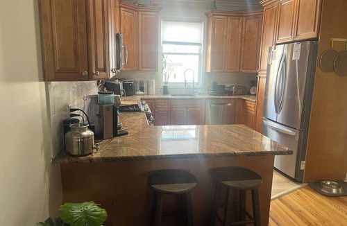 Wallington Condo | 2-Level 2 bedroom, 2 1/2 bath condo near MetLife. Easy rideshare access