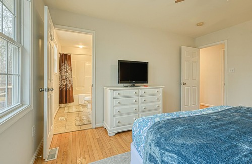 Louisa House | 2-level home with gated community water access/boat launch, firepit, & game room